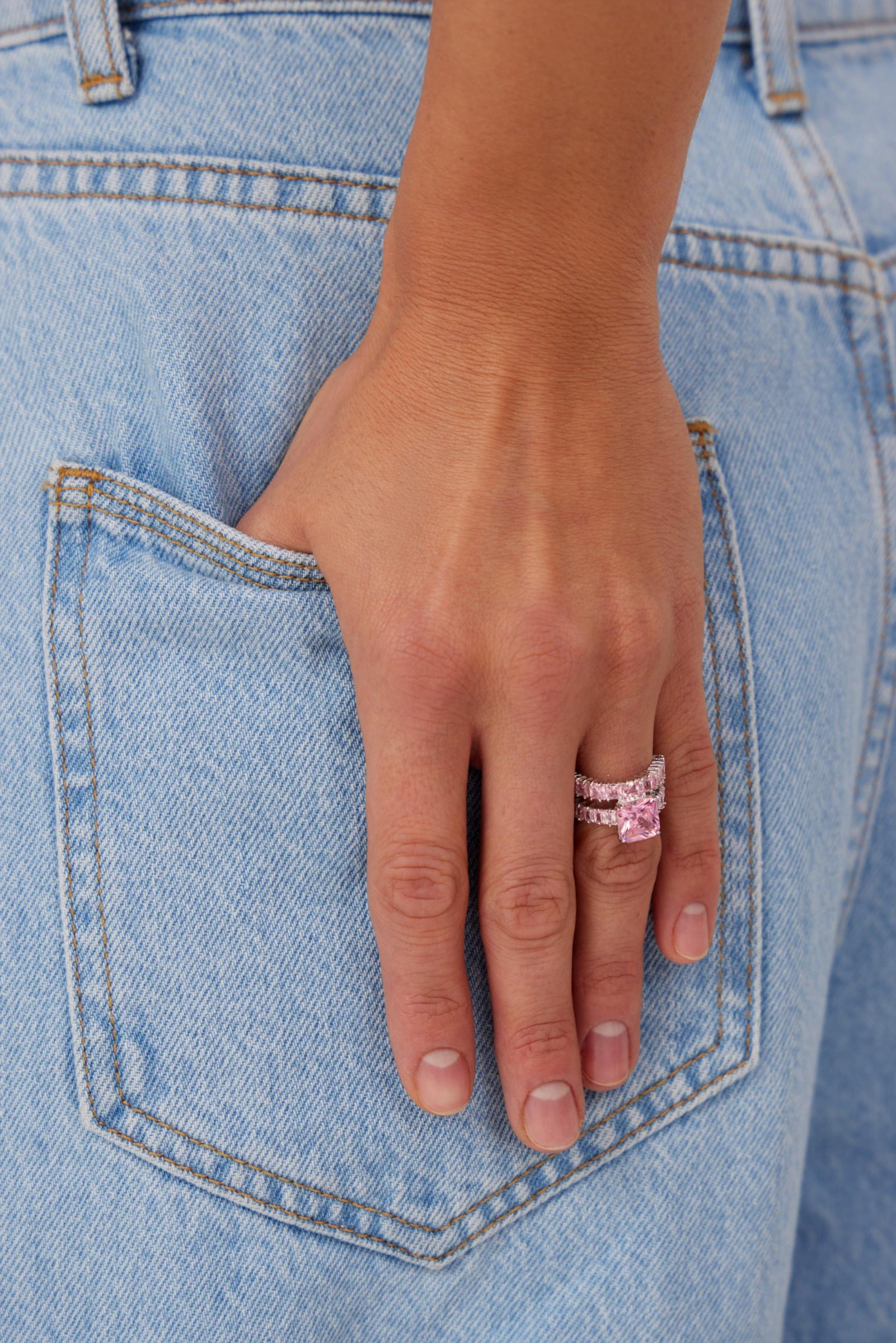 Кольцо-дорожка двойная с камнем (серебро-розовый)