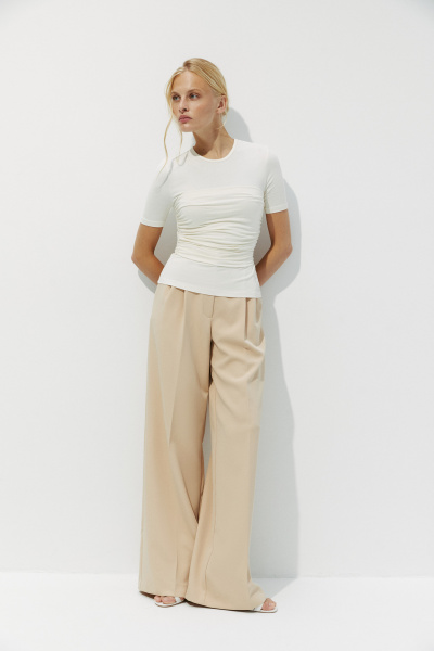 Футболка с драпировкой (ванильный) (XS) 