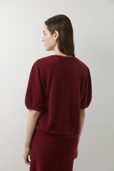 Джемпер с рукавами буфами из пушистой пряжи (бордовый) (M/L) 