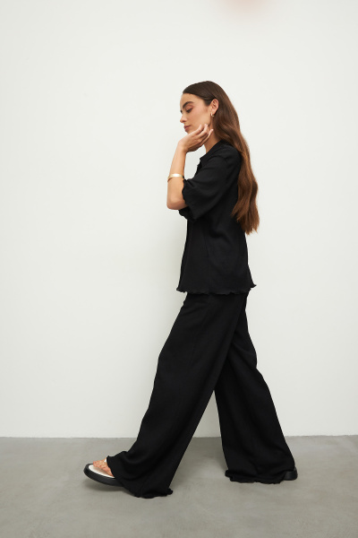 Рубашка с коротким рукавом из фактурной ткани (M/L, черный) 2159