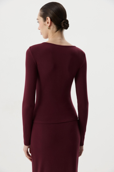 Лонгслив с декоративным элементом (Винный) (M) 