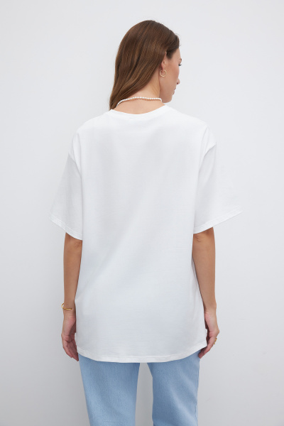 Футболка оверсайз с круглой вышивкой (one size, молочный) 