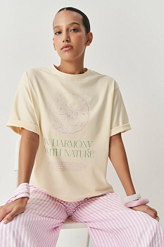 Футболка из хлопка с принтом Harmony (сливочный)