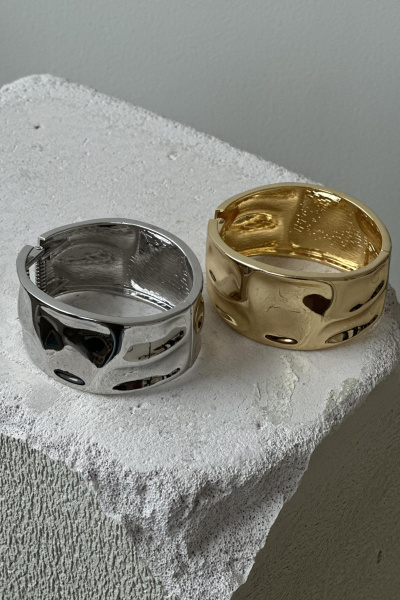 Браслет из мятого металла (one size, серебро) 2861