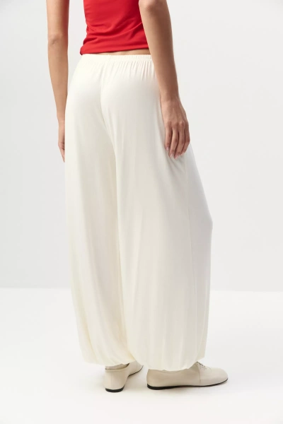 Джоггеры из вискозы (ванильный) (XS/S) 