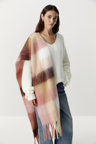 Шарф объемный в клетку (розовый) (one size) 