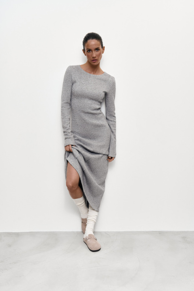 Платье макси из теплого трикотажа (M, серый) 