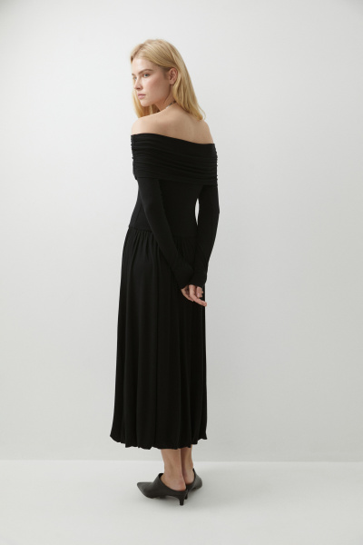 Платье баллон с драппировкой на плечах (черный) (XS) 