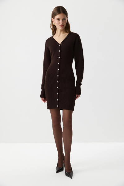 Платье приталенного силуэта с пуговицами (Шоколадный) (M) 