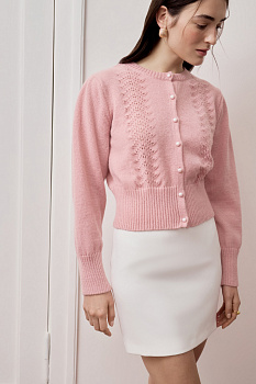 Кардиган с декоративным узором (пудровый)