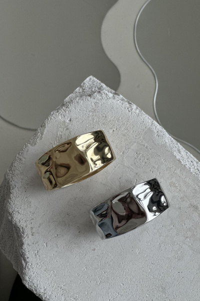 Браслет из мятого металла (one size, серебро) 2861