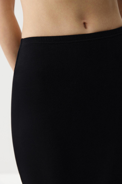 Юбка прямая из вискозы (Черный) (M) 