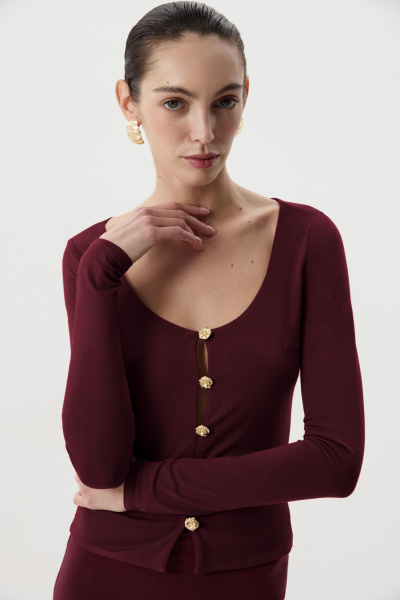 Лонгслив с декоративными пуговицами (Винный) (M) 