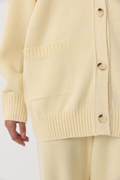 Кардиган с округлыми рукавами с шерстью (ванильный) (M/L) 