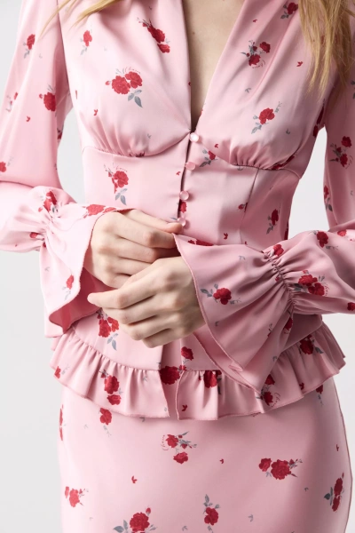Блуза с рюшами (Цветы на темно-розовом) (M) 