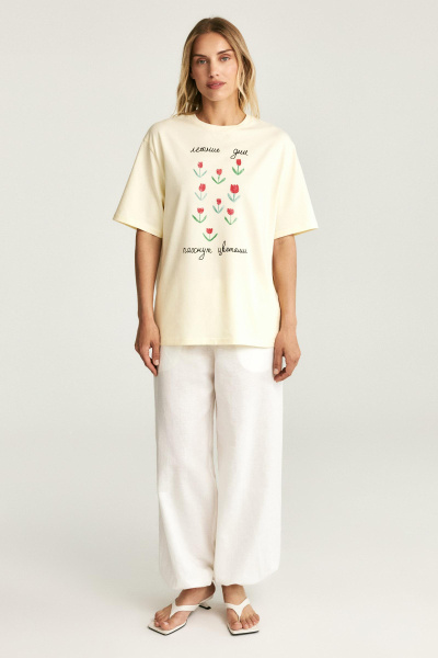 Футболка с принтом FLOWERS (сливочный) (one size) 