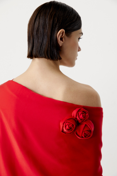 Косынка с декоративными розами (красный) (one size) 