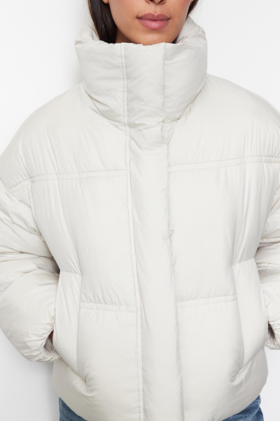 Куртка укороченная утепленная/ Women's short padded jacket (XS, молочный/milk) 