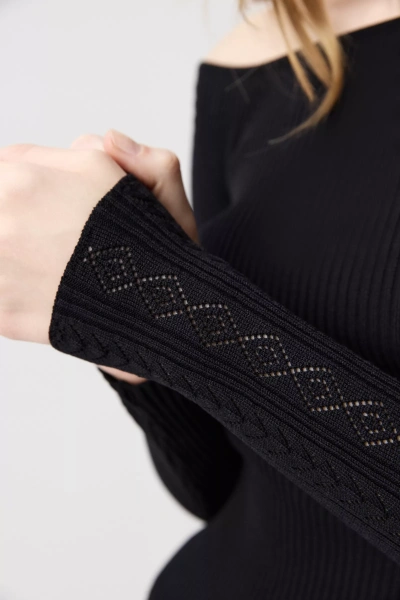 Лонгслив вязаный с ажурным рисунком (Черный) (M) 