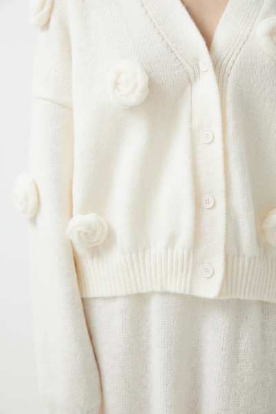 Кардиган с декоративными розами (белый) (M/L) 