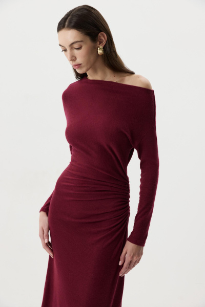 Платье с драпировкой из мягкого трикотажа (Винный) (M) 