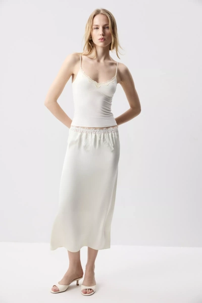 Топ с кружевом из вискозы (ванильный) (S)