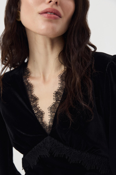 Платье мини из бархата с кружевом (Черный) (M) 