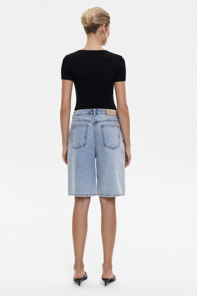 Шорты джинсовые удлиненные/Denim shorts (26/XS, светло-голубой/light blue) 2869