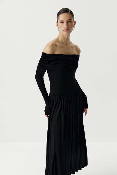 Платье баллон с драппировкой на плечах (черный) (S)