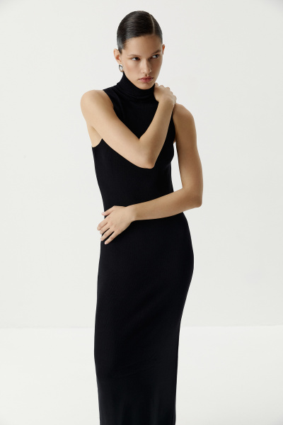 Платье с воротником-стойкой (черный) (M)