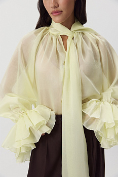 Блуза с бантом из тенсела (сливочный)