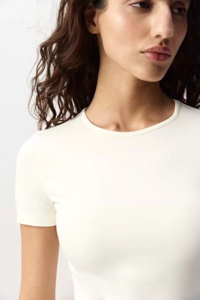 Футболка с коротким рукавом из вискозы (ванильный) (L) 