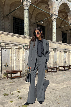 Рубашка классическая со съемным галстуком