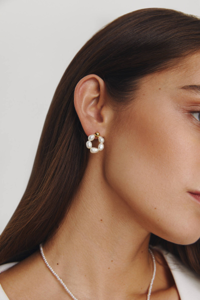 Серьги с жемчужными бусинами (золото-жемчужный)