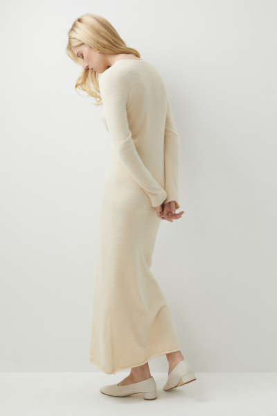 Платье макси из пушистой пряжи (бежевый) (M) 