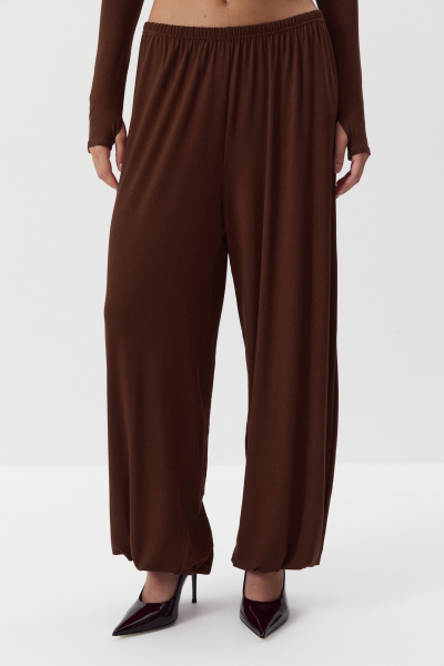 Джоггеры из вискозы (горький шоколад) (XS/S) 