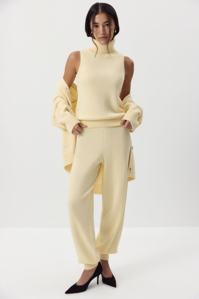 Брюки - джоггеры вязаные с шерстью (ванильный) (M) 