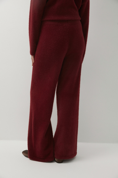 Брюки с расклешением к низу из пушистой пряжи (бордовый) (M/L) 