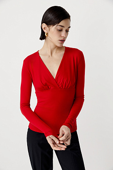 Лонгслив с V - вырезом (красный)