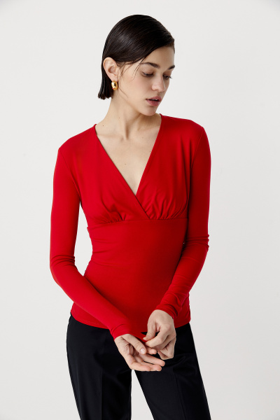 Лонгслив с V - вырезом (красный) (XS)