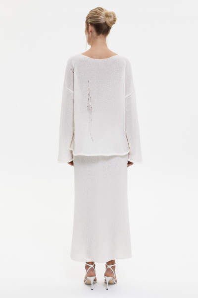 Джемпер оверсайз с гранжевым эффектом (молочный) (M/L) 