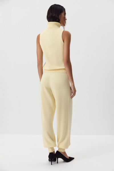 Брюки - джоггеры вязаные с шерстью (ванильный) (M) 
