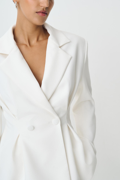 Жакет с защипами (молочный) (M) 