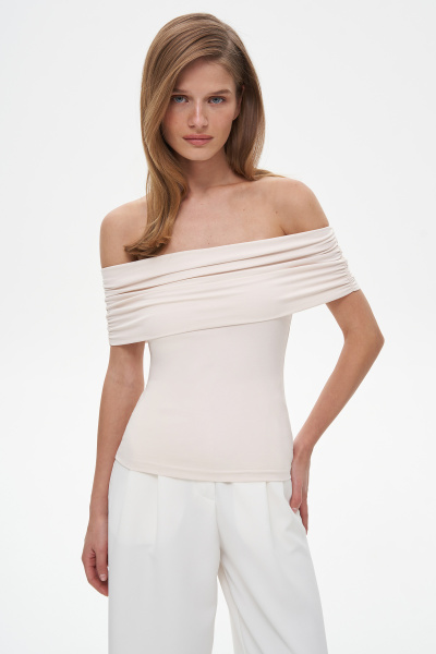 Топ со сборкой и спущенным плечом, кремовый (XS) 