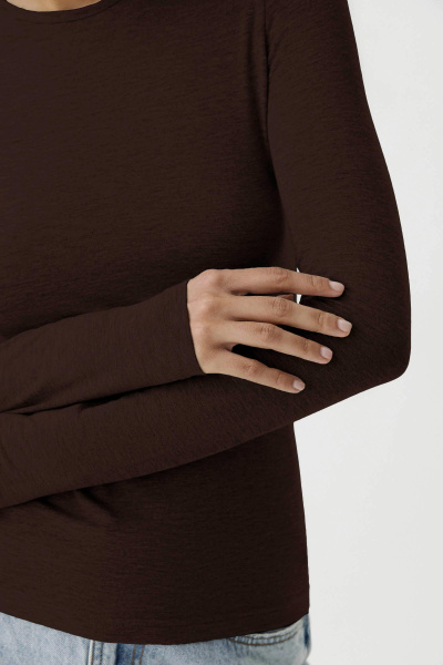 Лонгслив базовый из вискозы (коричневый) (M) 