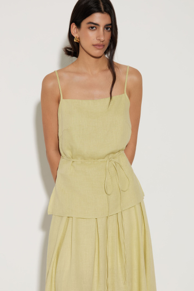 Топ на бретелях изо льна с тонким поясом (XS, яблочный)