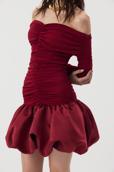 Платье с драпировкой и юбкой-баллон (Винный) (XS) 