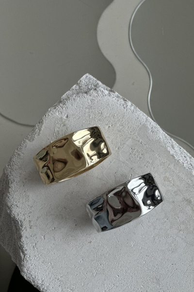 Браслет из мятого металла (one size, золото) 2860