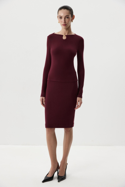 Лонгслив с декоративным элементом (Винный) (M) 