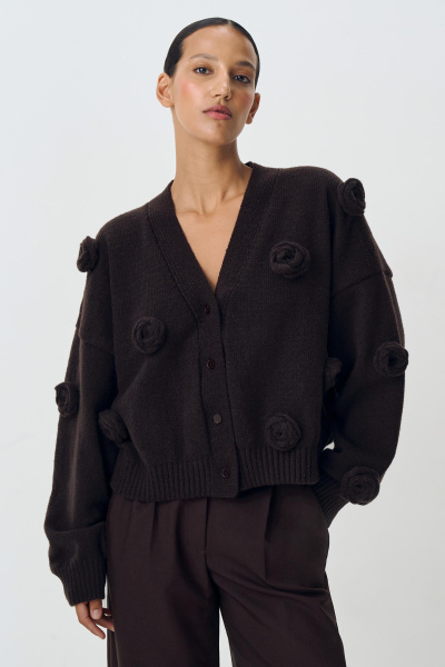 Кардиган с декоративными розами (шоколадный) (M/L) 